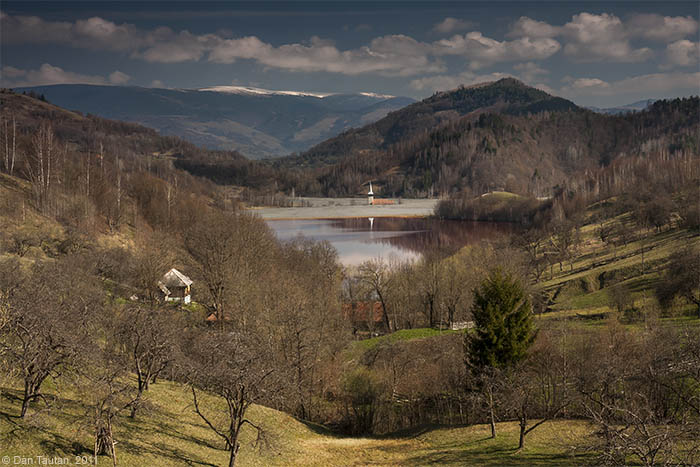 06Loc_aparent_idilic